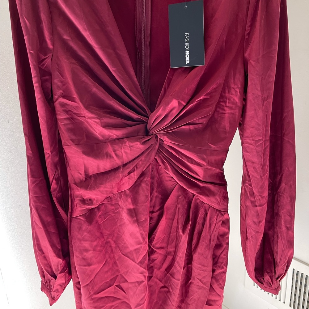 Fashion Nova Burgundy Mini dress